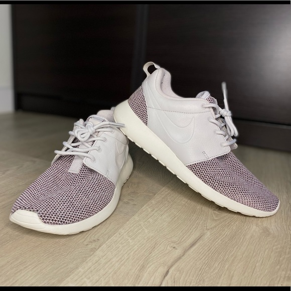 Nike Shoes - NIKE | WOMEN’S SHOES | SIZE 7